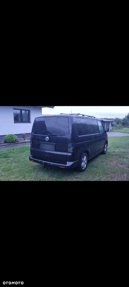 Volkswagen Multivan - 9