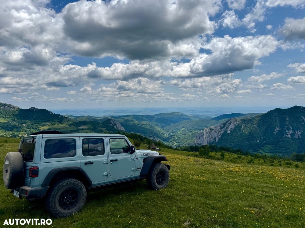 Jeep Wrangler 2.0 AT8 4WD Rubicon - 4