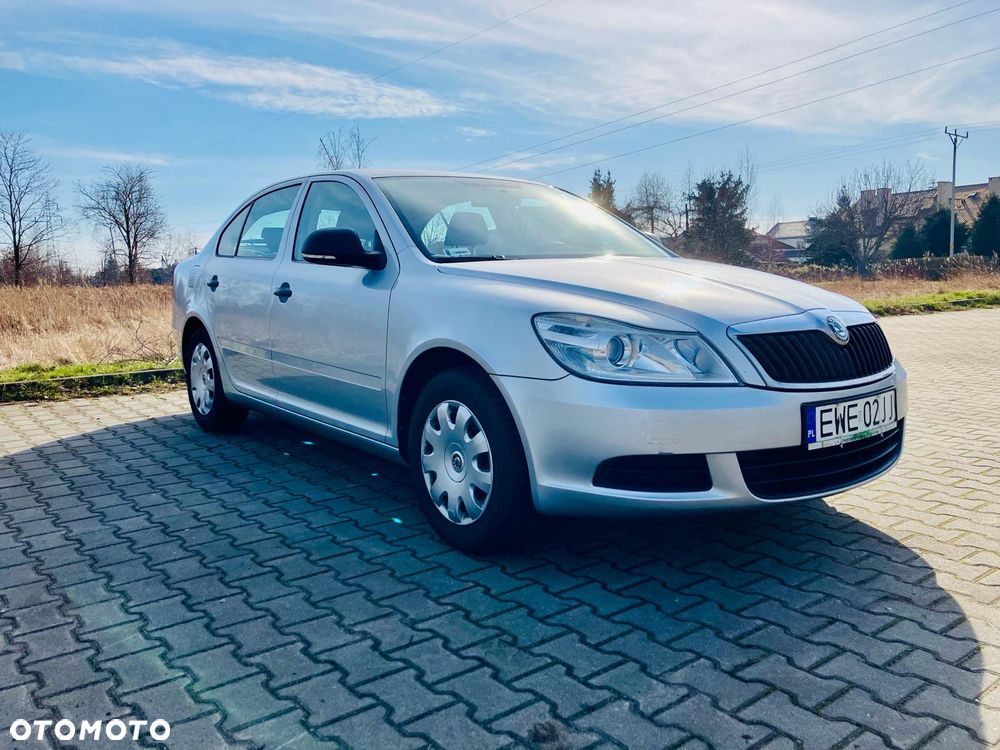 Skoda Octavia 1.6 Active - 1