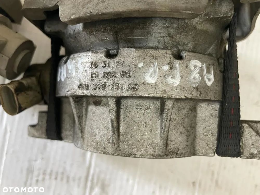 AUDI A8 D3 3.0 TDI PODUSZKA SKRZYNI 4E0399151AC 4E0399151DB - 3