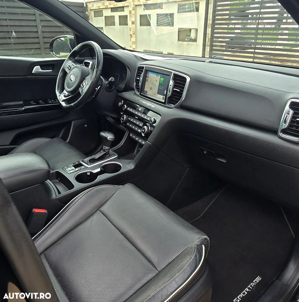 Kia Sportage 2,0 CRDI AWD Aut. GT Line - 8
