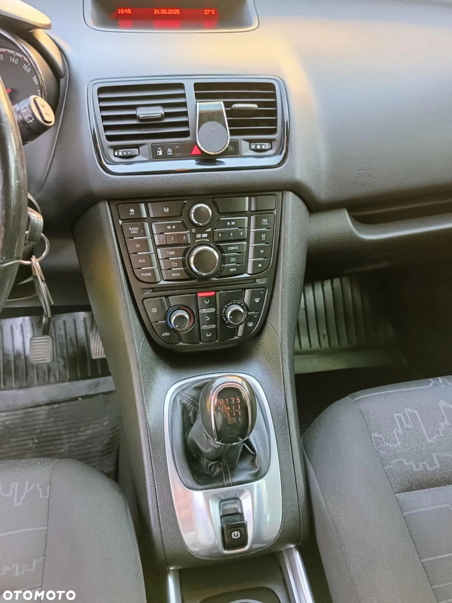 Opel Meriva - 10