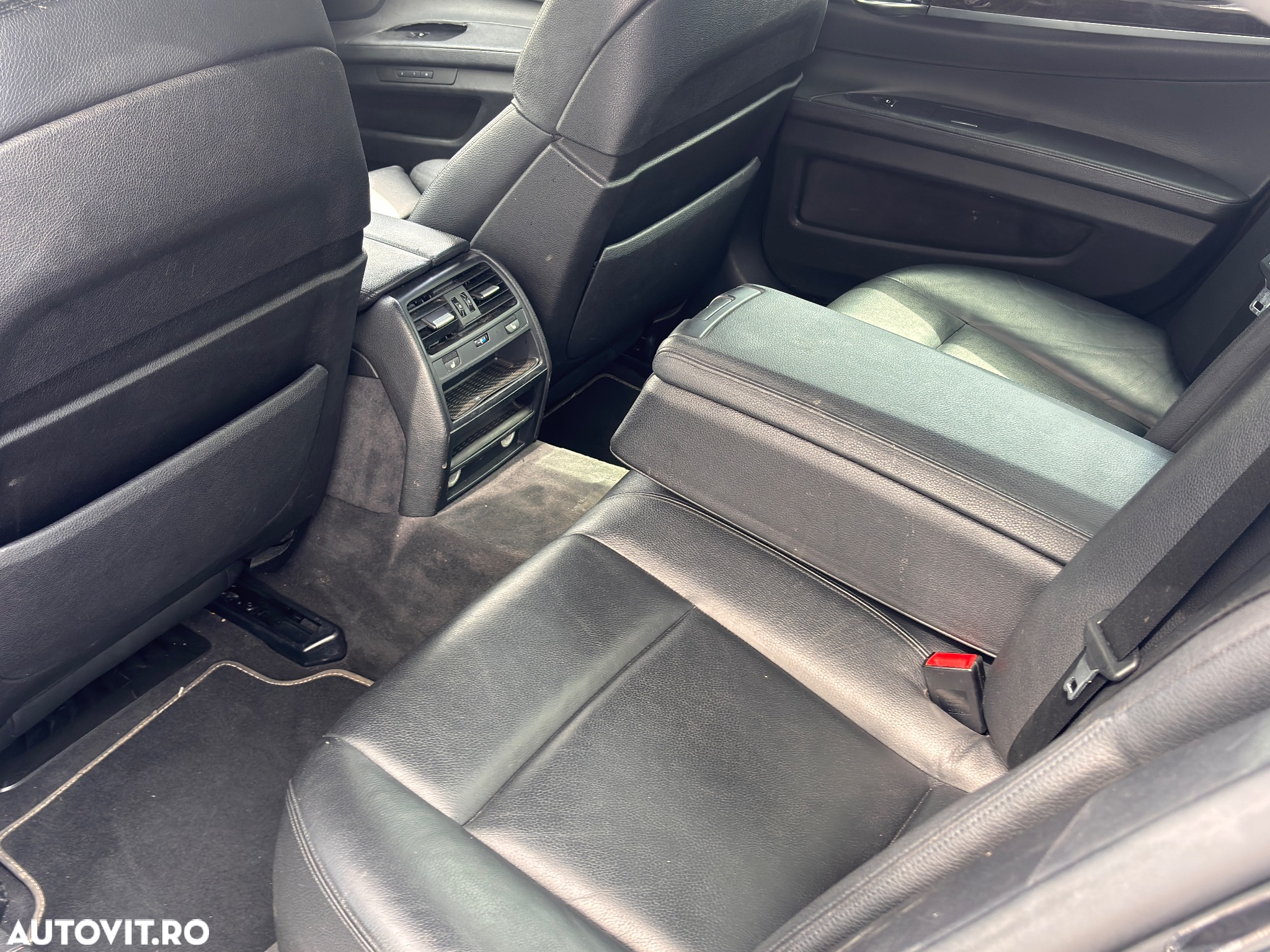 BMW Seria 7 730Ld - 5
