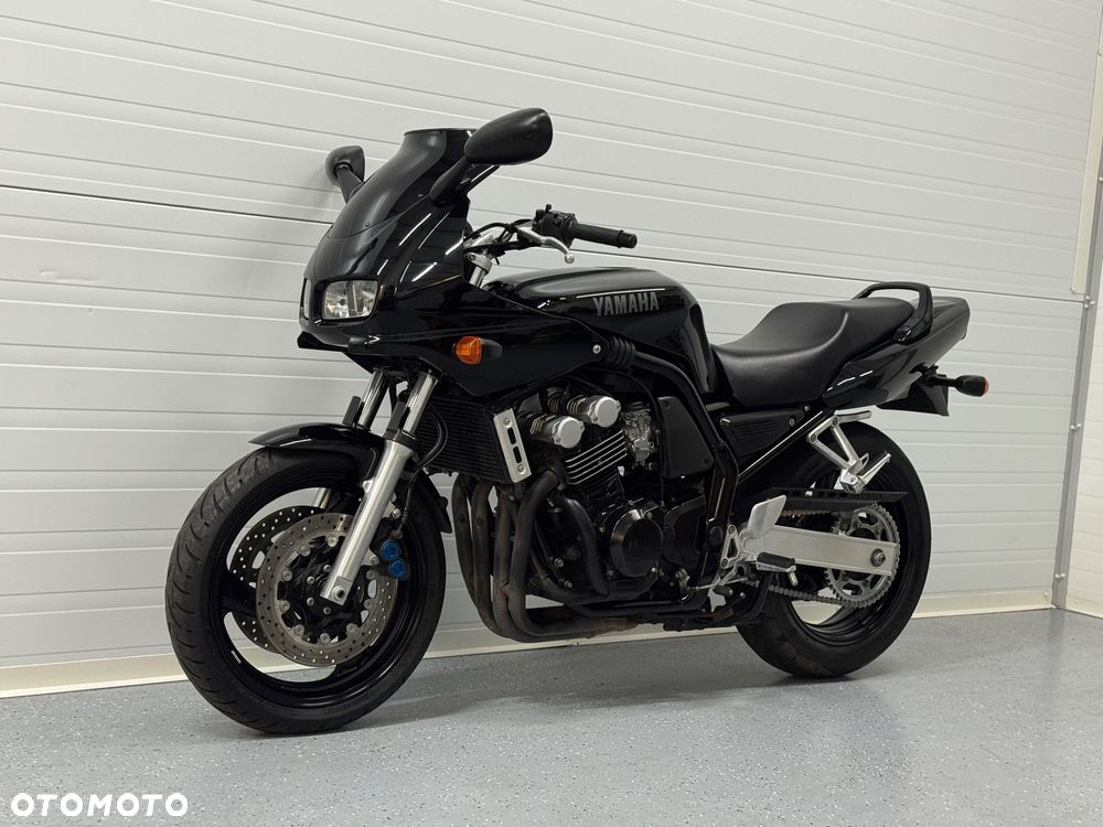 Yamaha FZ6 - 11