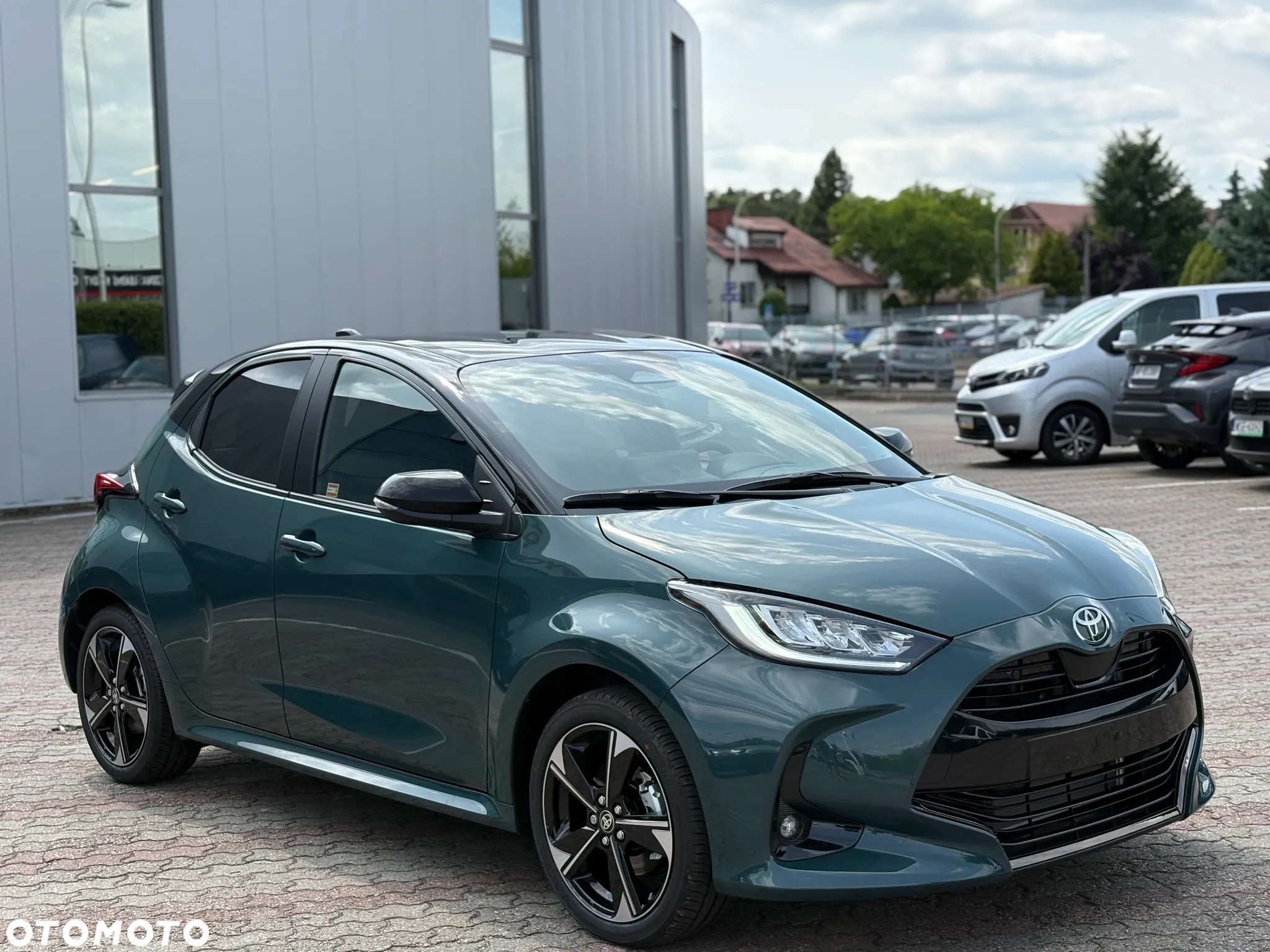Toyota Yaris Hybrid 1.5 Executive - 8