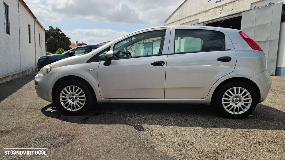 Fiat Punto 1.2 Lounge S&S - 8