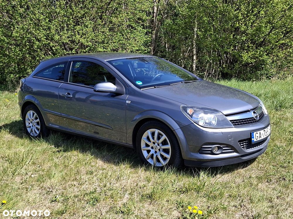 Opel Astra 1.6 Easytronic Cosmo - 1