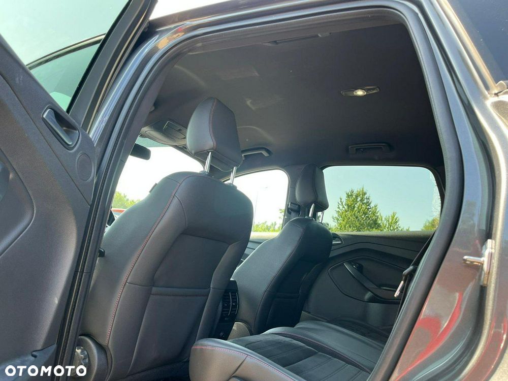 Ford Kuga - 26