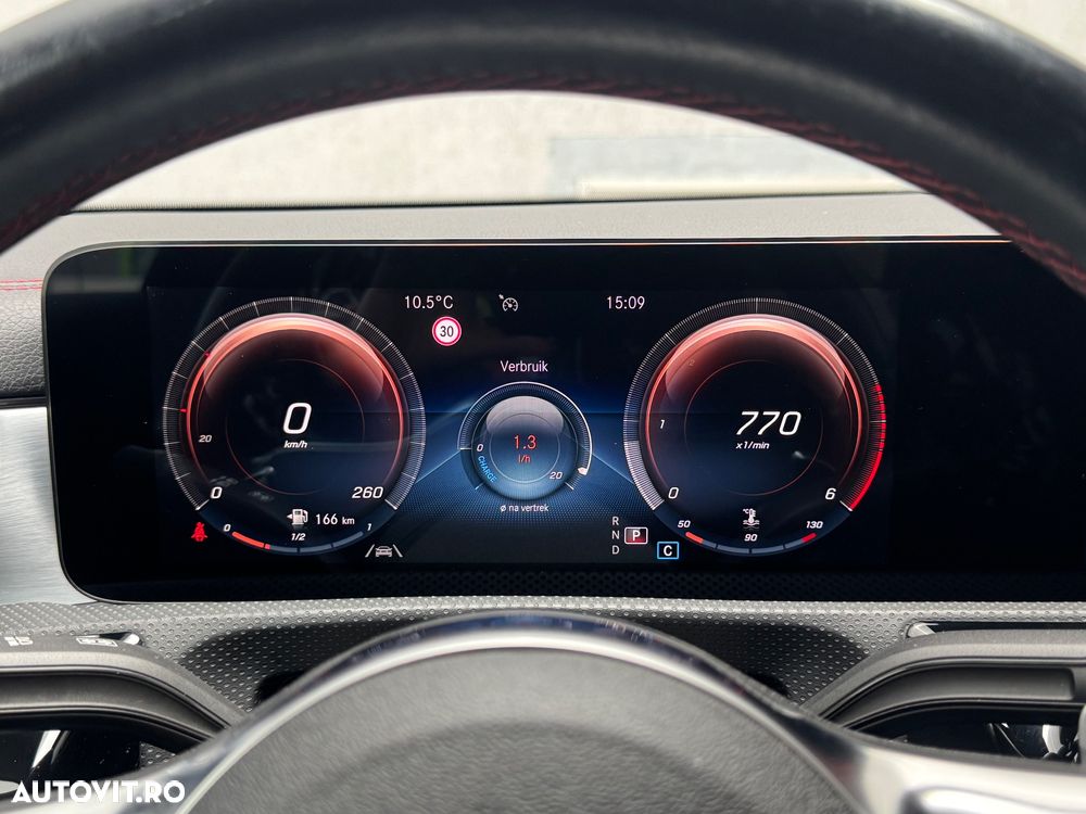 Mercedes-Benz CLA - 26