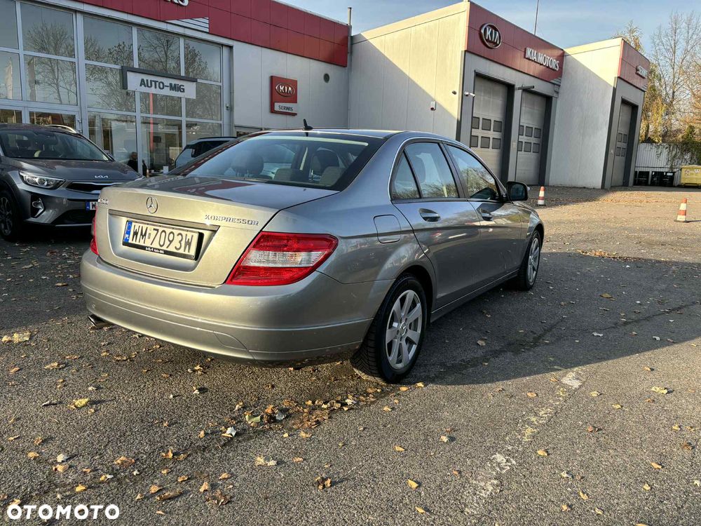 Mercedes-Benz Klasa C 200 Kompressor Elegance - 4