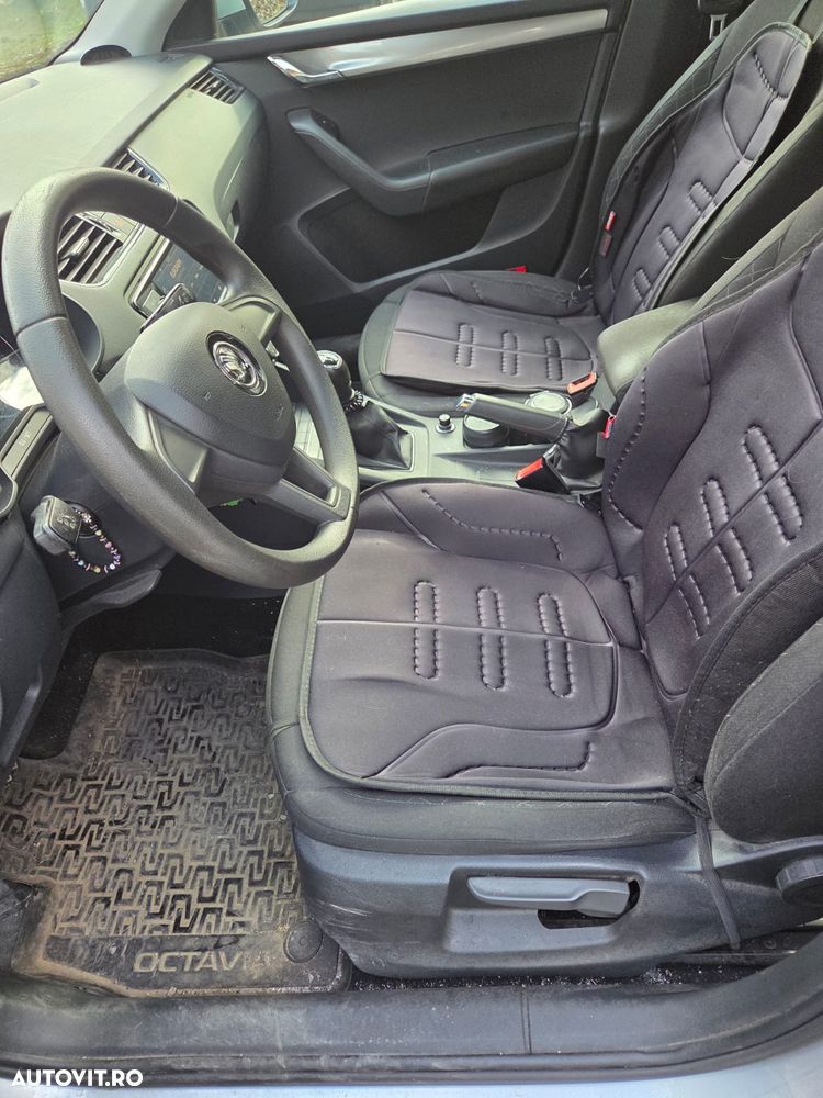 Skoda Octavia 1.6 TDI Active - 9
