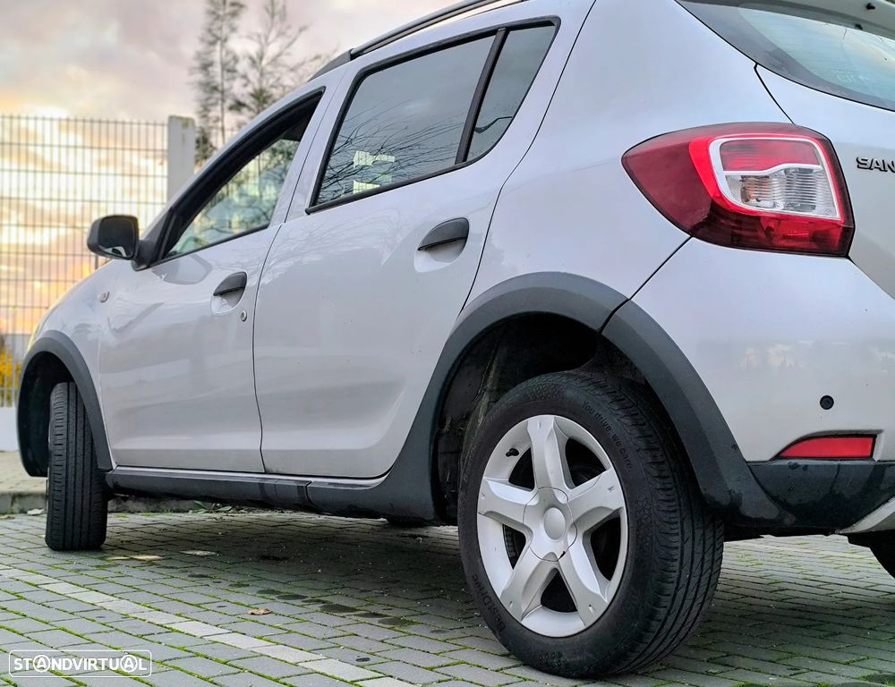 Dacia Sandero 0.9 TCe Stepway - 21