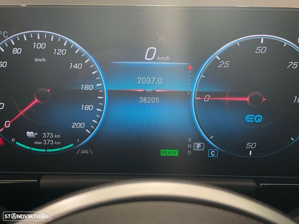 Mercedes-Benz EQA - 6