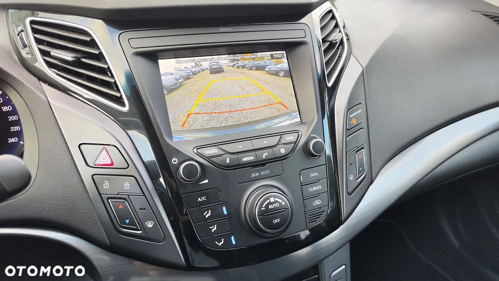 Hyundai i40 Kombi 2.0 Automatik Trend - 30