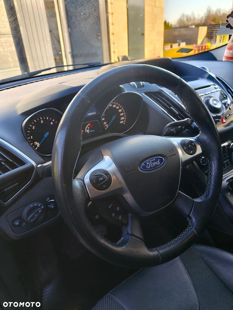 Ford Kuga 2.0 TDCi 4WD Titanium - 14