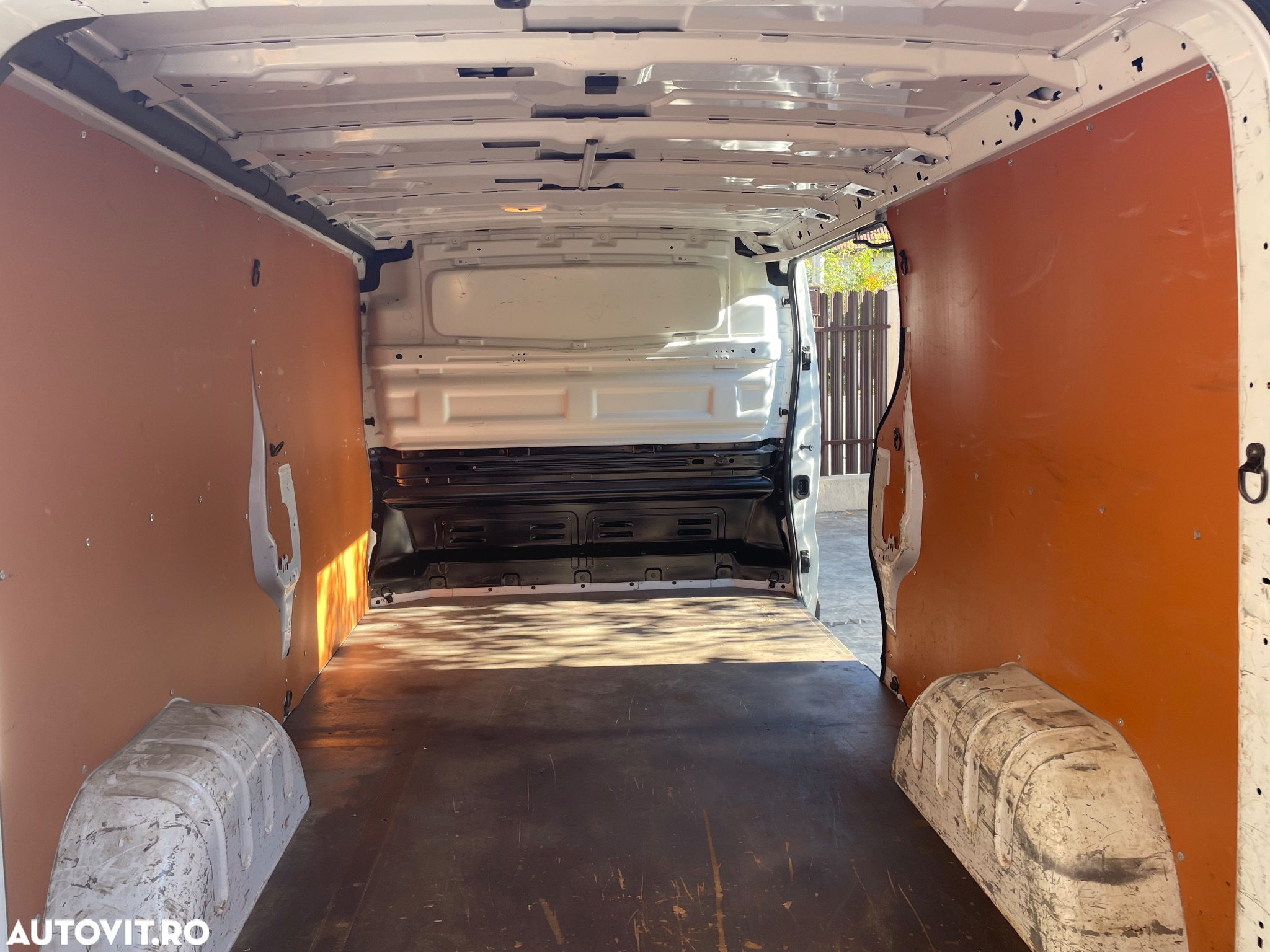 Renault Trafic - 4