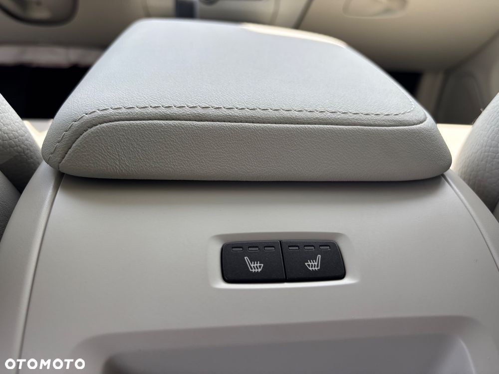 Volvo XC 60 - 11