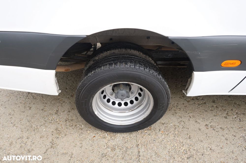 Mercedes-Benz Sprinter L2H2 Axa Dubla - 25