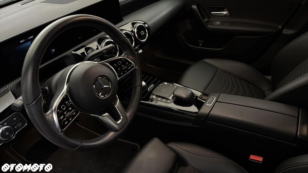 Mercedes-Benz Klasa A 200 Progressive 7G-DCT - 8