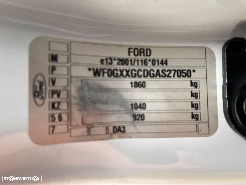 Ford Focus 2.5 T RS - 40
