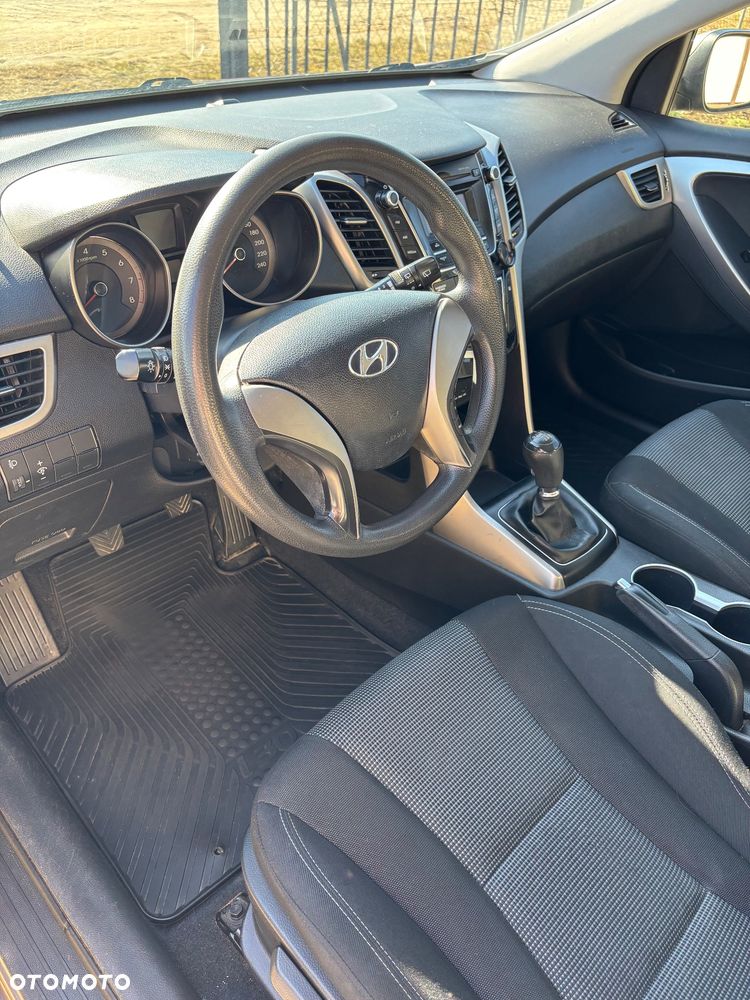 Hyundai i30 1.4 Classic - 12