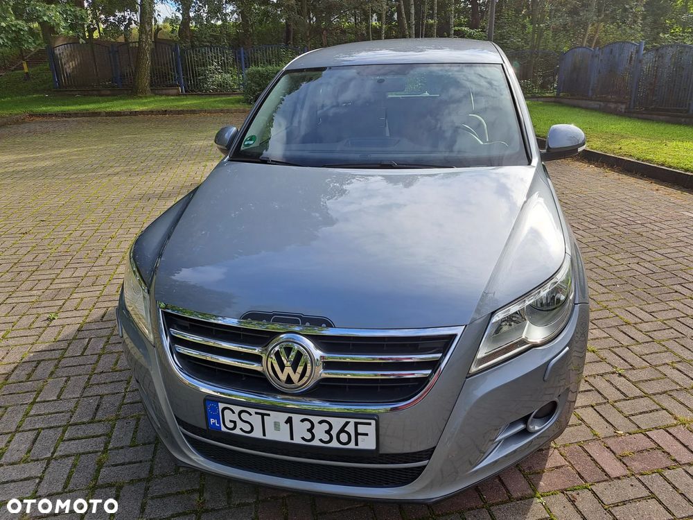 Volkswagen Tiguan - 4