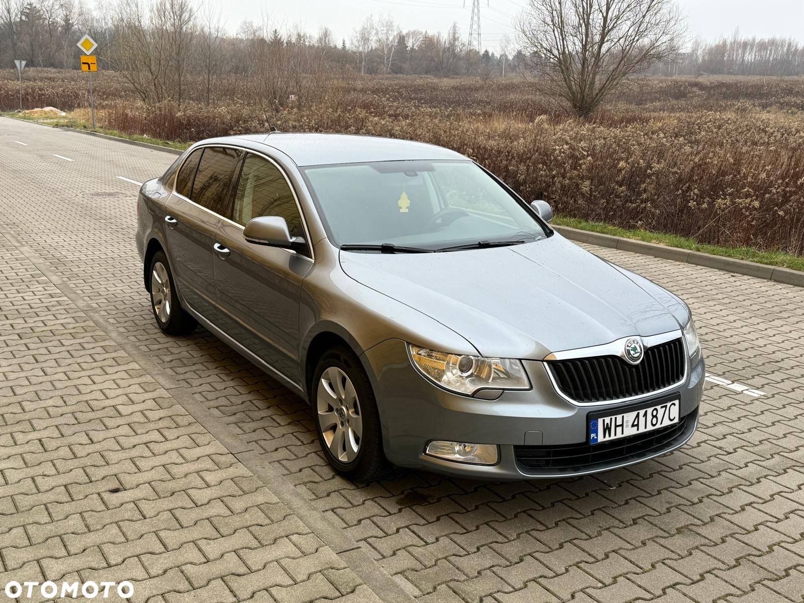 Skoda Superb 1.4 TSI Ambition - 8