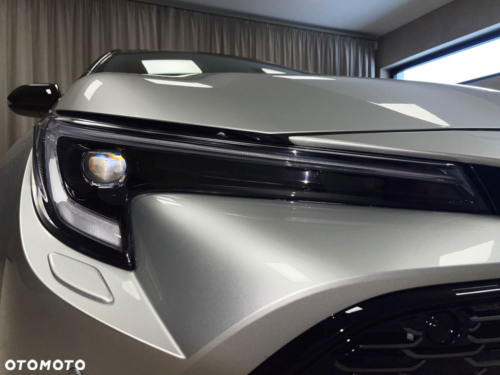 Toyota Corolla 2.0 Hybrid GR Sport Dynamic - 34