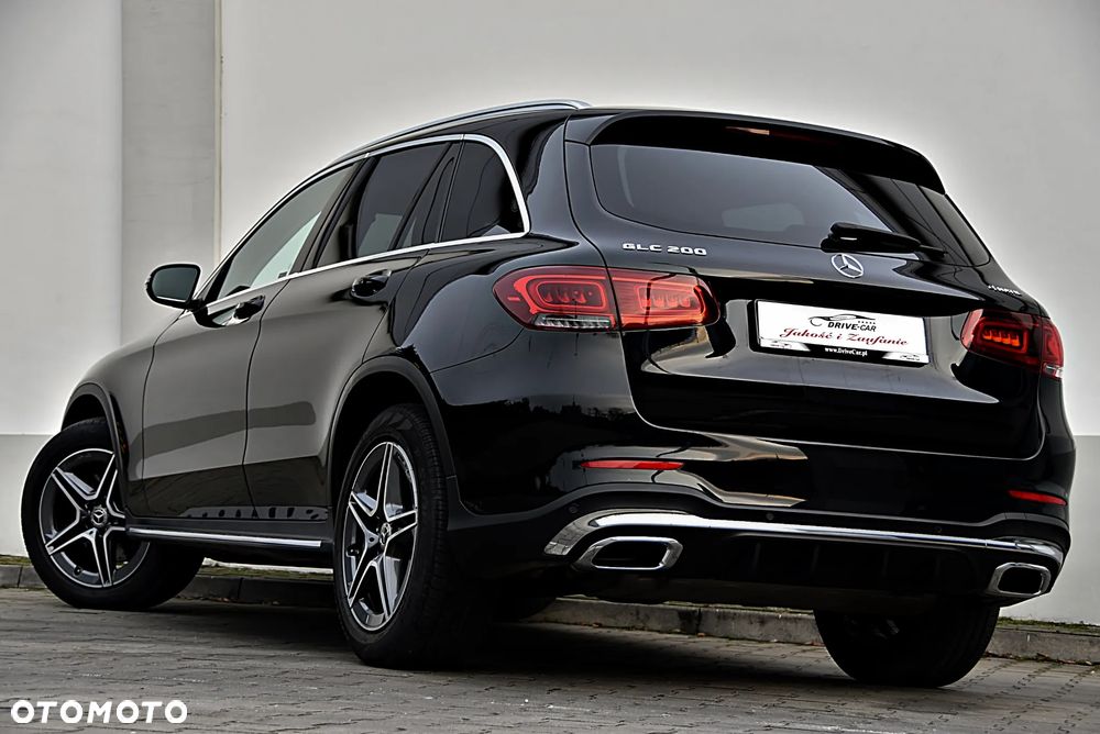 Mercedes-Benz GLC 200 4-Matic - 4
