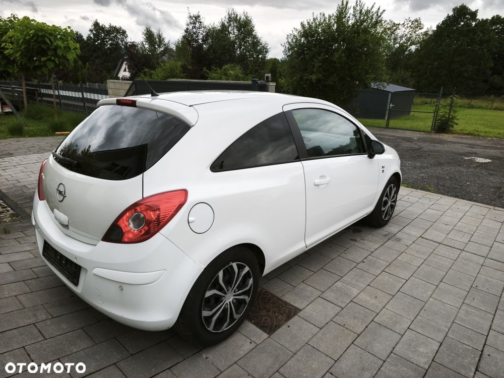 Opel Corsa - 4