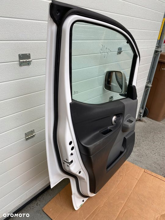 NISSAN NV200 DRZWI PRZÓD LEWE KOMPLETNE - 4