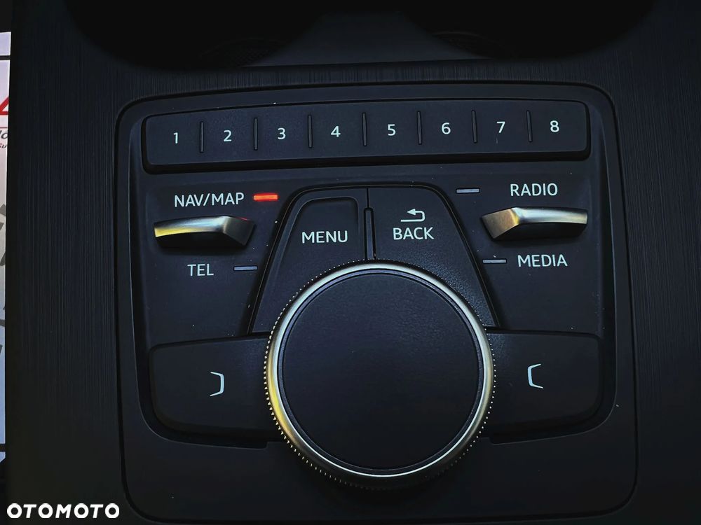 Audi A4 Avant 40 TDI S tronic design - 35
