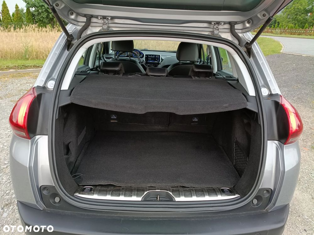 Peugeot 2008 - 22