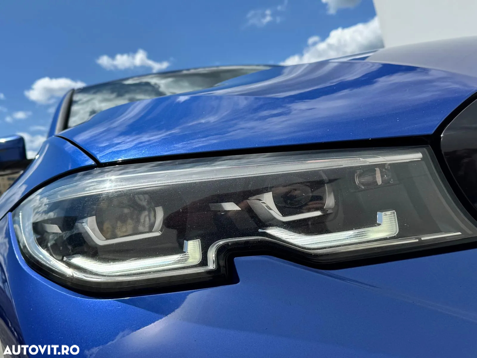 BMW Seria 3 330i xDrive AT - 16