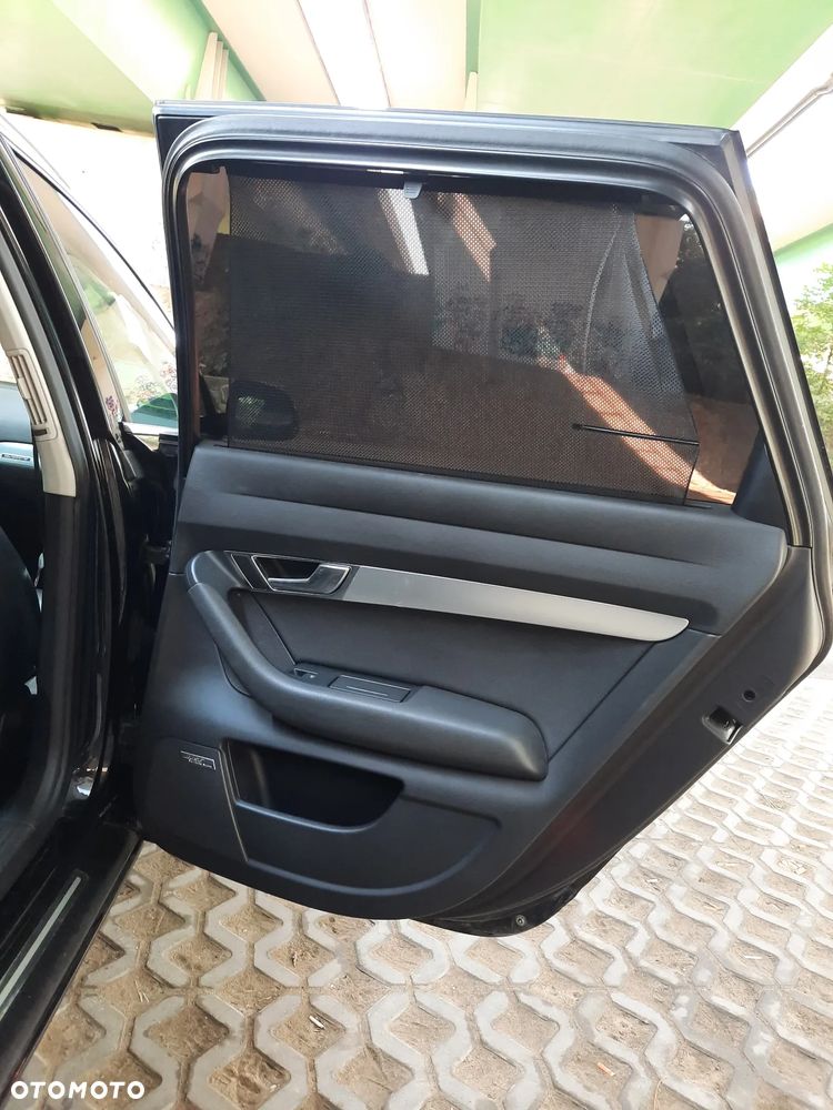 Audi A6 Avant 2.7 TDI DPF quattro tiptronic - 33