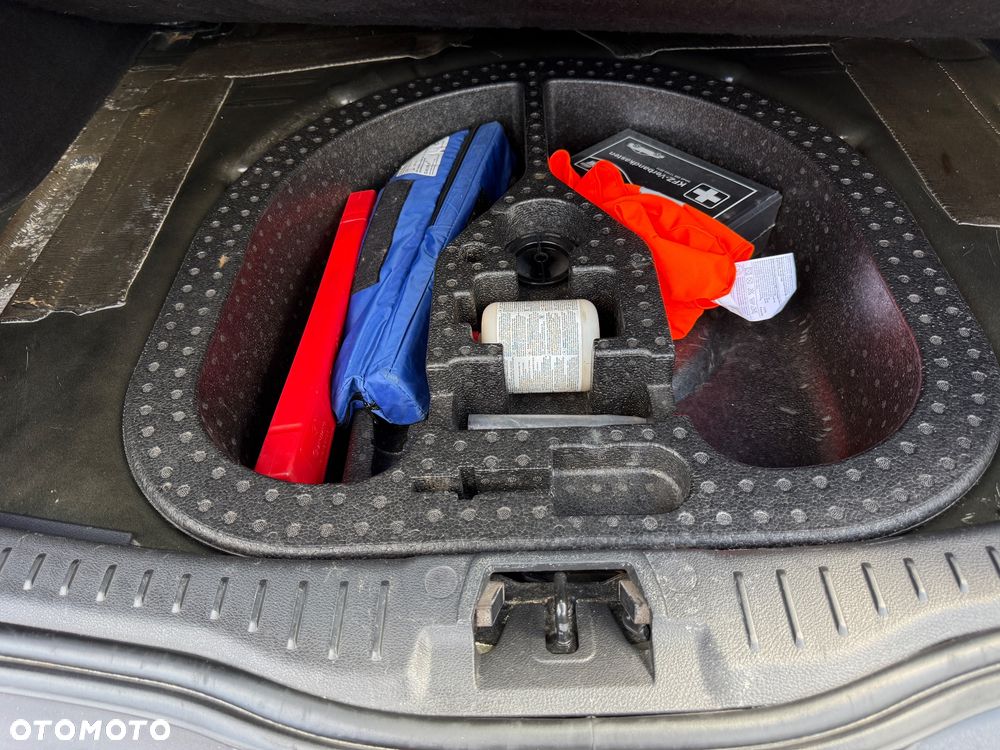 Ford Focus - 23