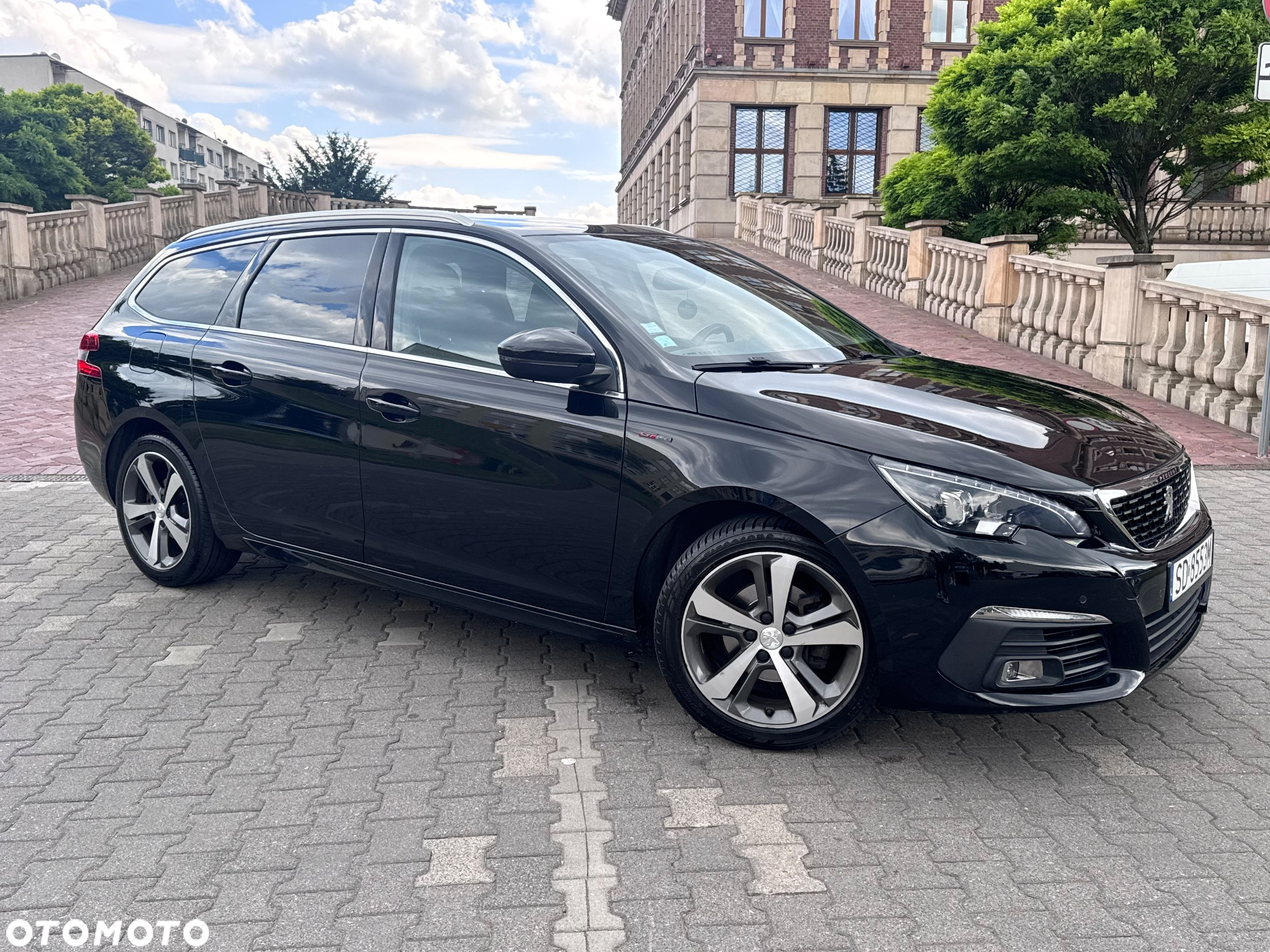 Peugeot 308 1.2 PureTech Allure S&S - 4