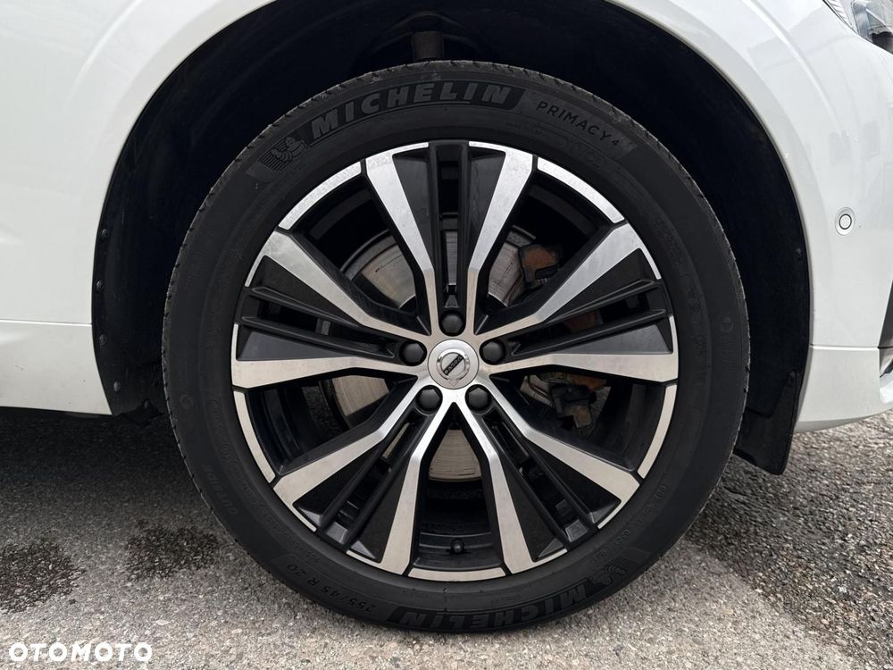 Volvo XC 60 - 22