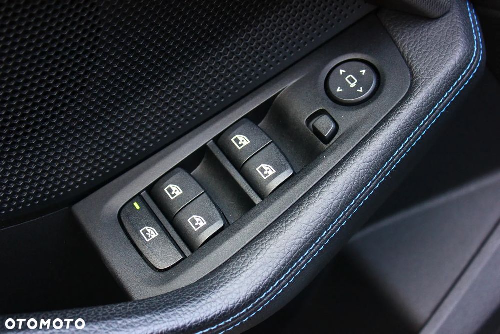 BMW Seria 2 218d M Sport sport - 30