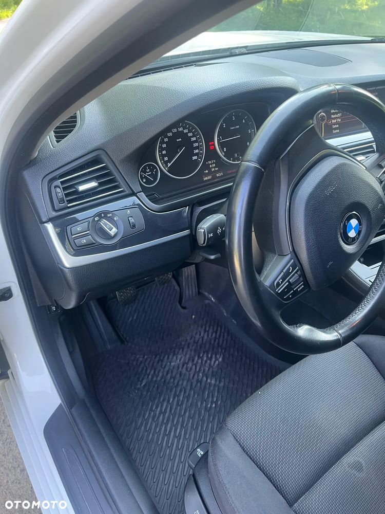 BMW Seria 5 520d - 9