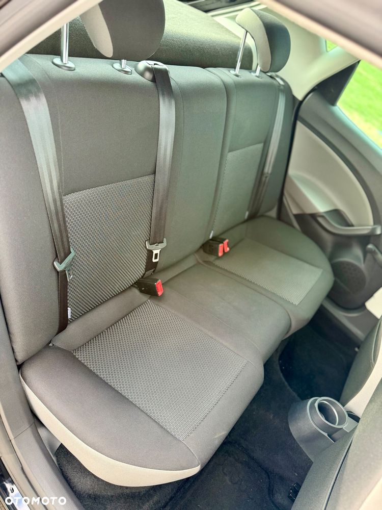 Seat Ibiza 1.2 TSI Reference - 19