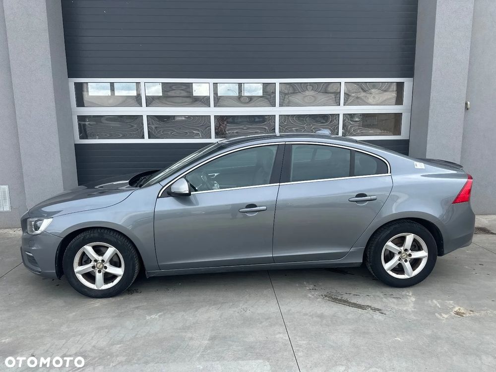 Volvo S60 - 9