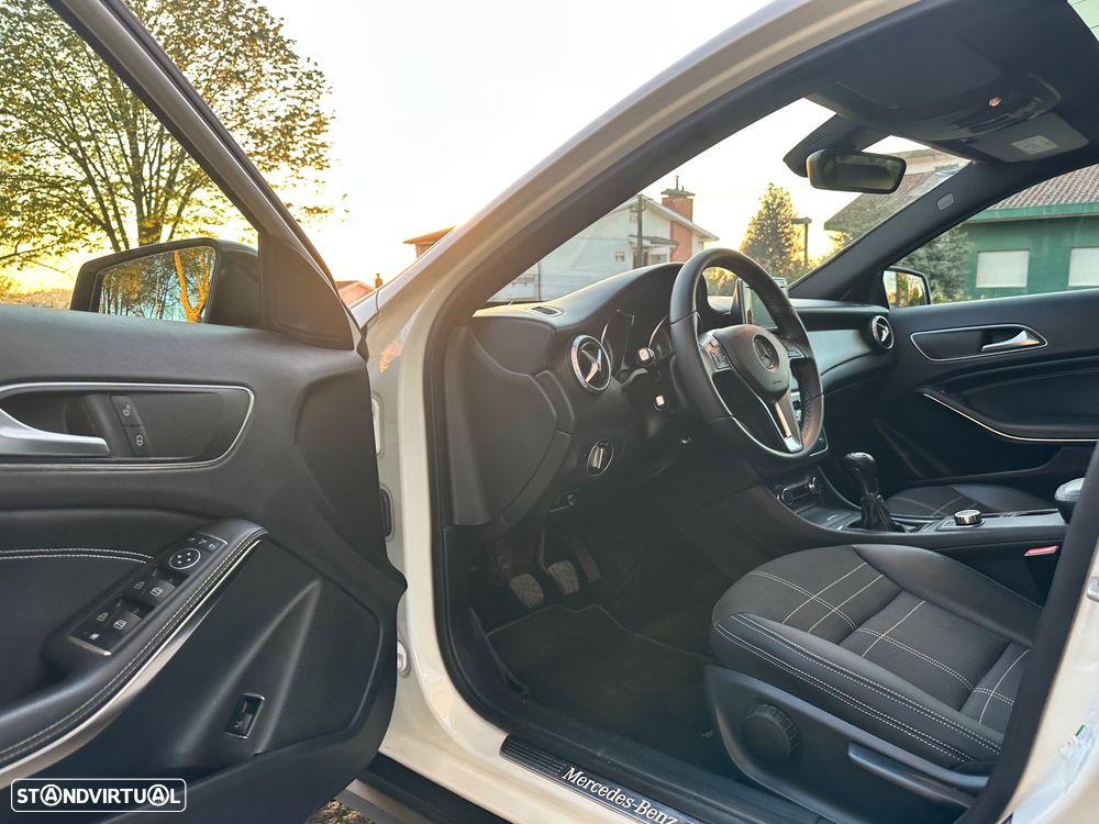 Mercedes-Benz GLA 200 (CDI) d Urban - 19