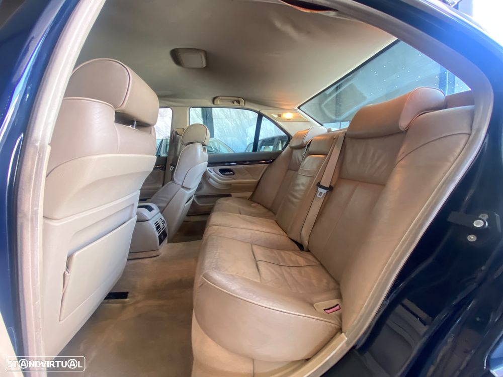 BMW 725 tds - 8