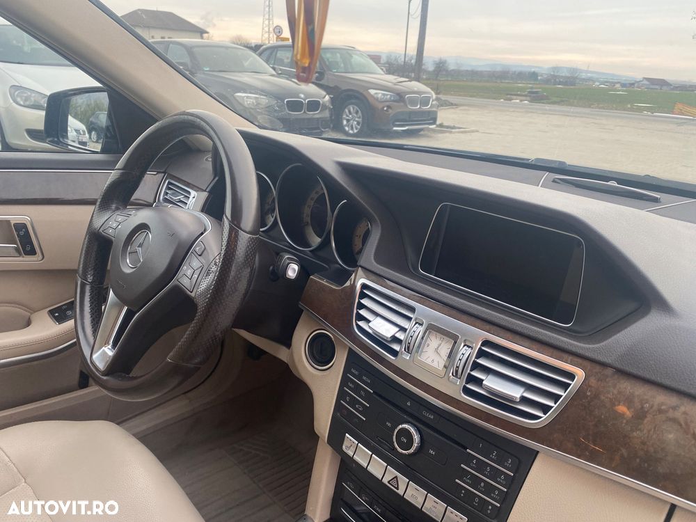 Mercedes-Benz E - 11