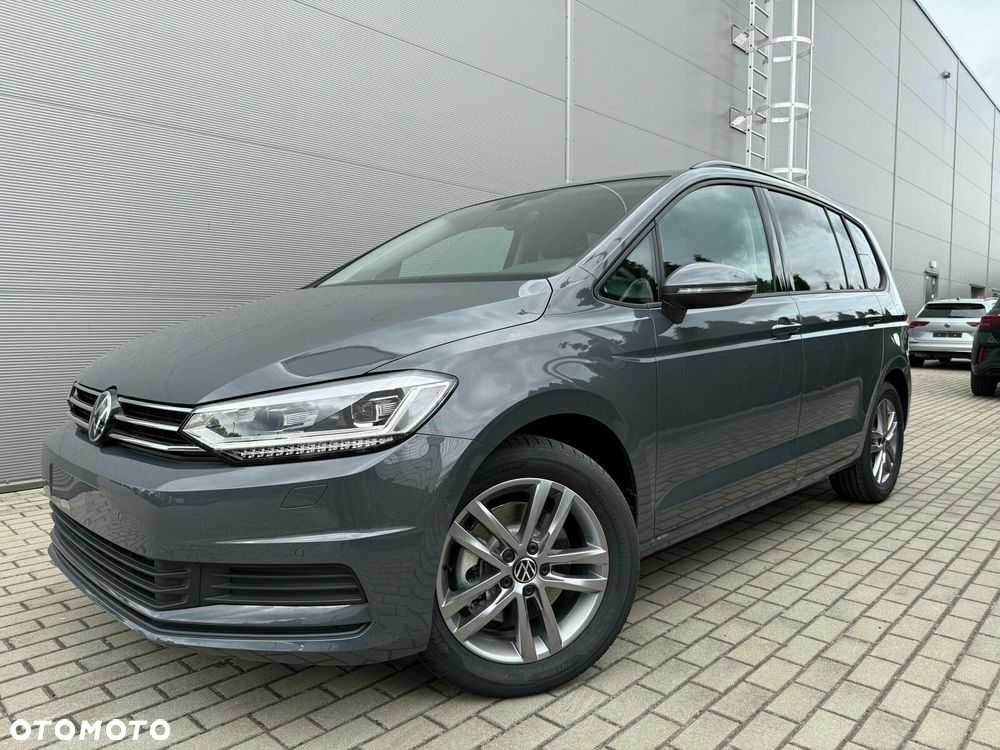 Volkswagen Touran - 3