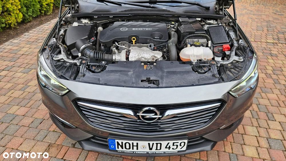 Opel Insignia - 24