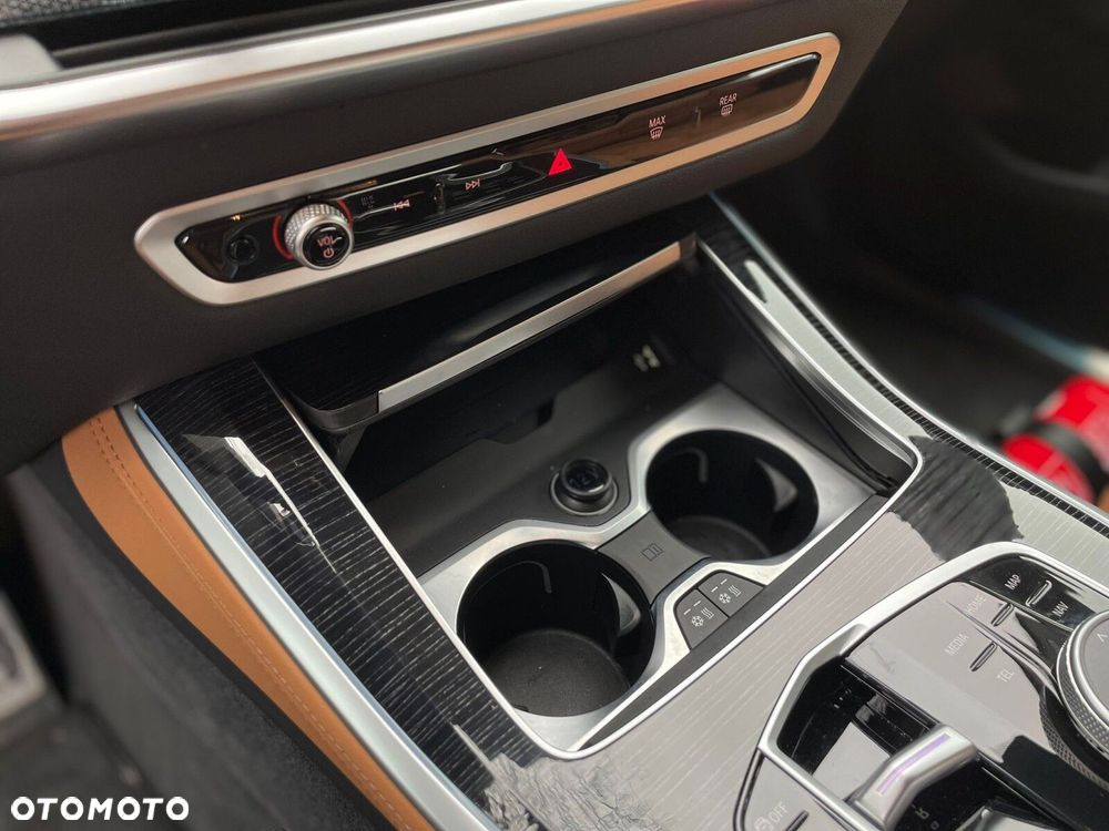BMW X5 - 25