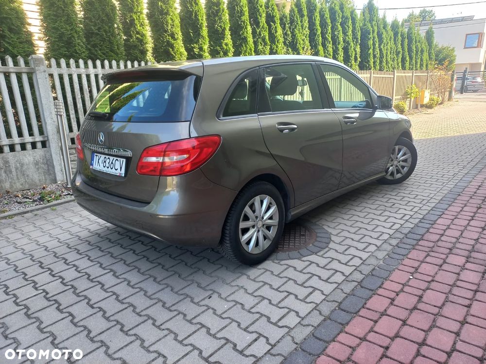 Mercedes-Benz Klasa B 180 (CDI) d BlueEff Edition Style - 4