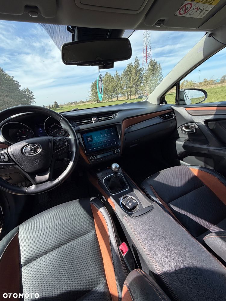 Toyota Avensis 1.8 Prestige - 7